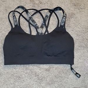 Victoria sport black sports bra